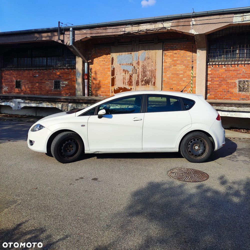 Seat Leon 1.6 Reference - 8