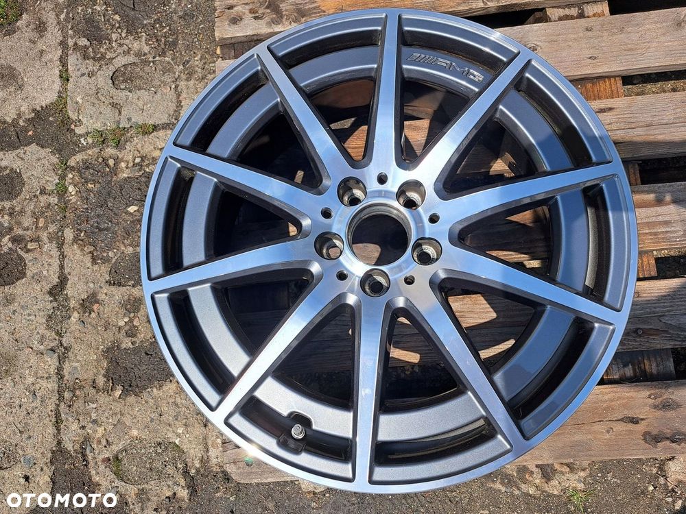 Oryg. Mercedes GLA GLB 247 A247 X247 19 AMG 8j A2474011900 4663 - 1