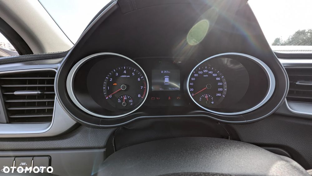Kia Ceed 1.4 T-GDI M - 24