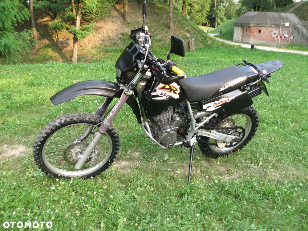 Suzuki DR - 15
