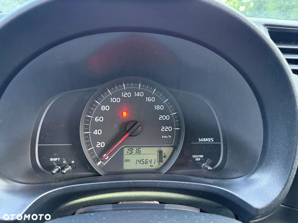 Toyota Yaris 1.33 VVT-i - 5