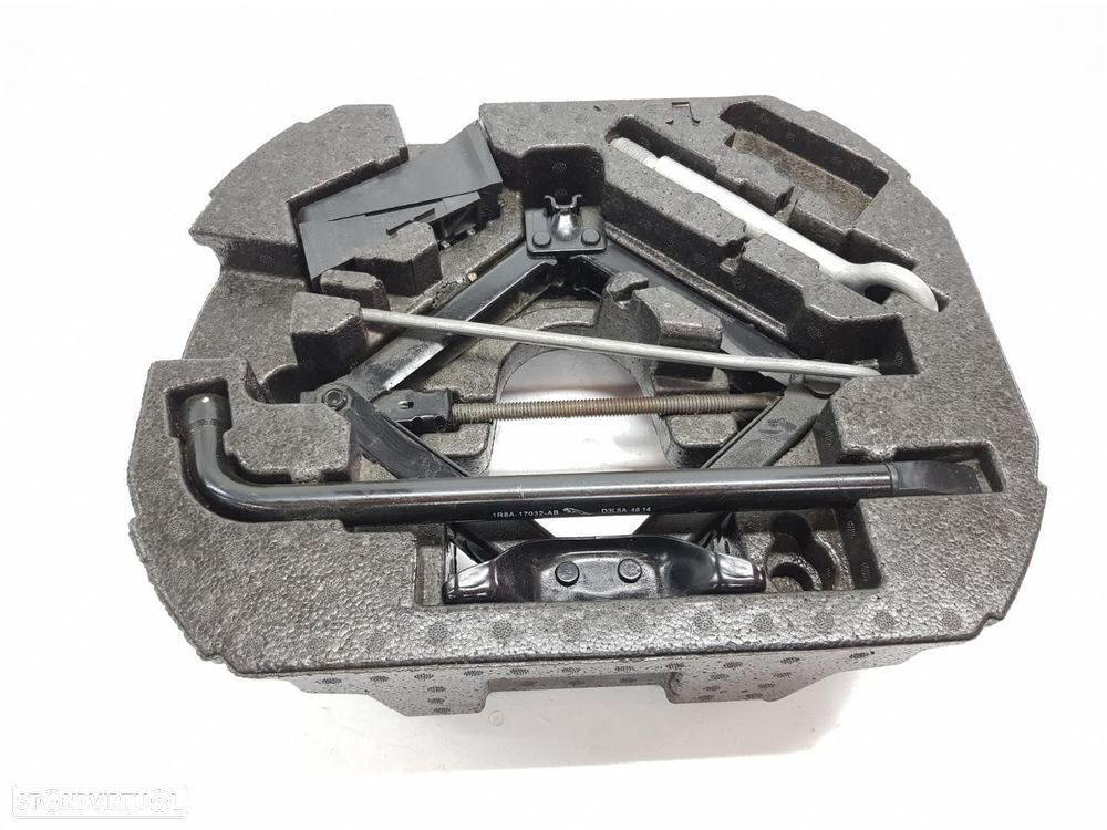 MACACO JAGUAR XF - 1