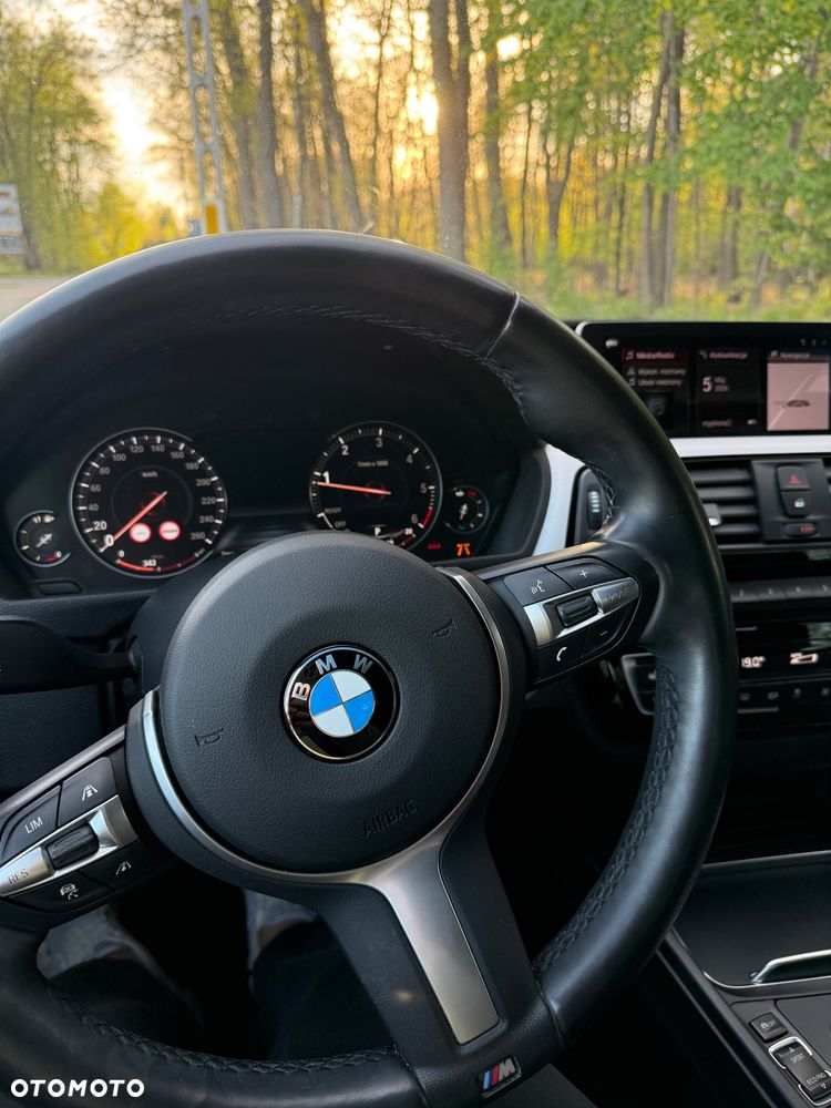 BMW Seria 3 320d xDrive - 17