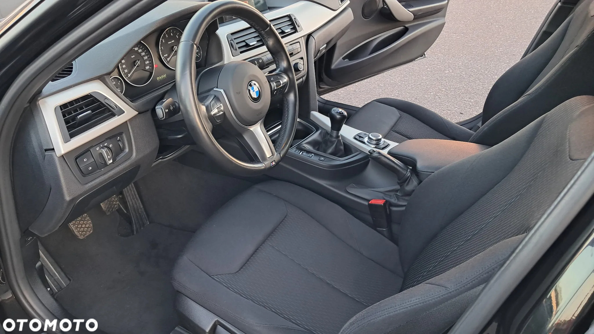 BMW Seria 3 316i M Sport - 16