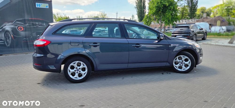 Ford Mondeo 2.0 TDCi Ghia - 16