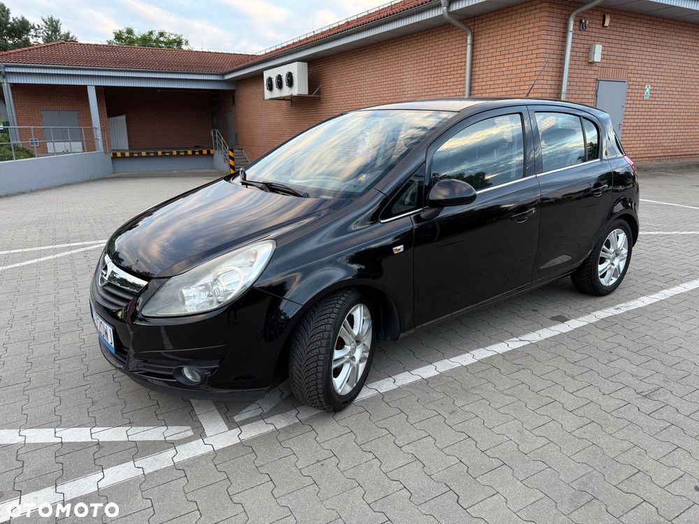 Opel Corsa 1.4 16V Cosmo - 21