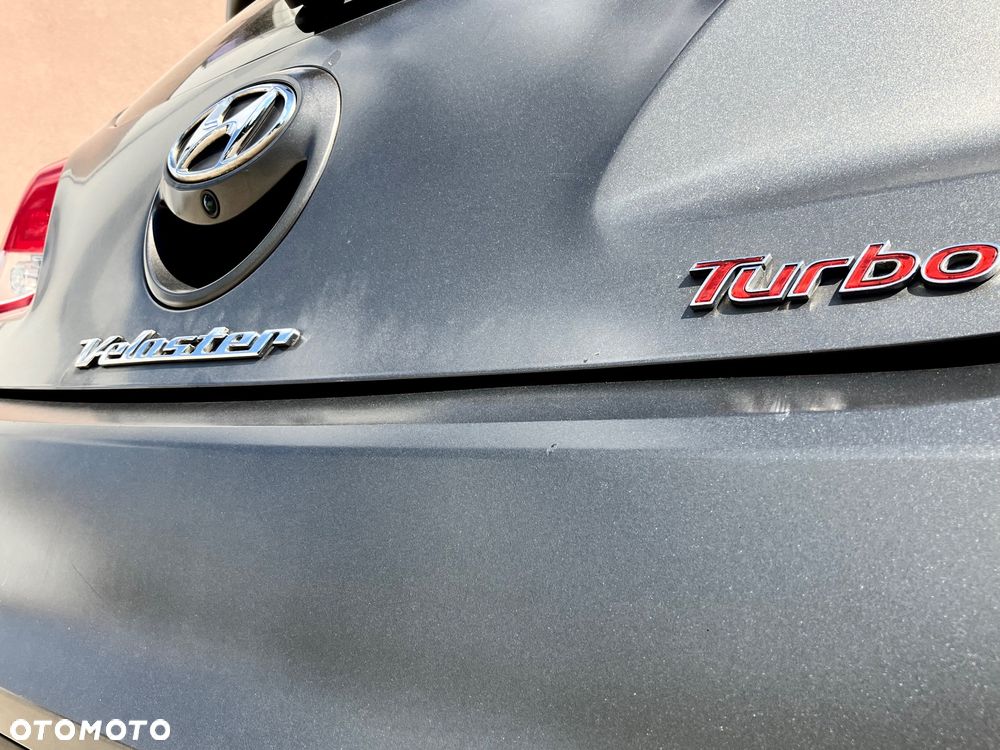 Hyundai Veloster 1.6 Turbo Matt Finish - 29