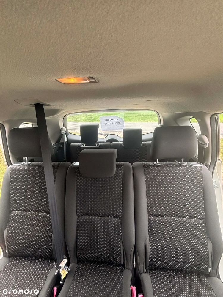 Toyota Corolla Verso 1.8 Sol 7os - 20