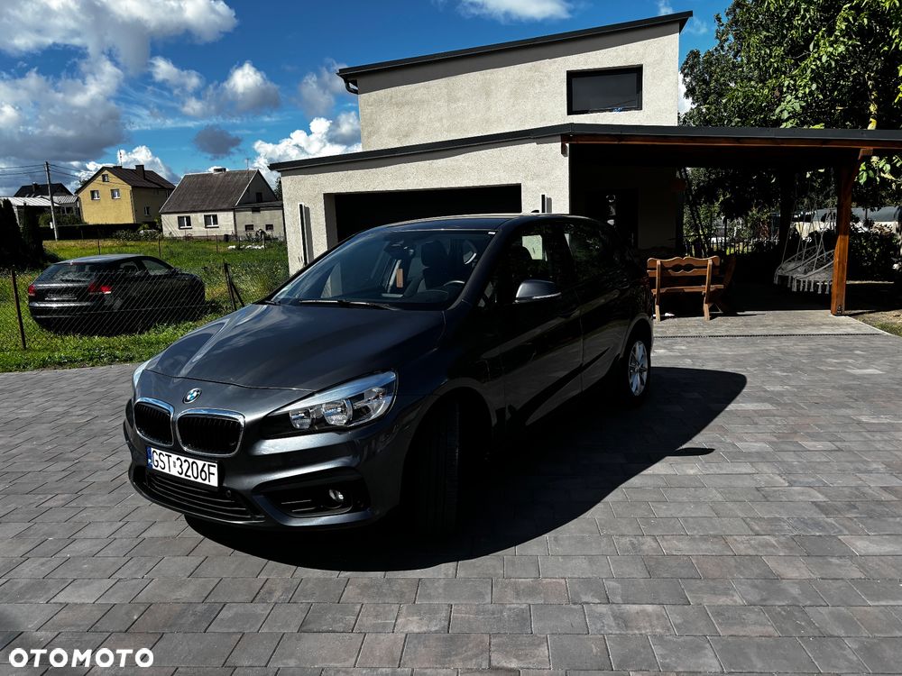 BMW Seria 2 218i - 4