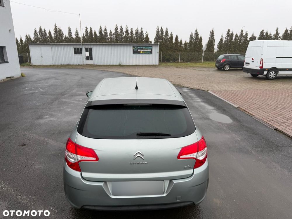 Citroën C4 HDi 90 Attraction - 18