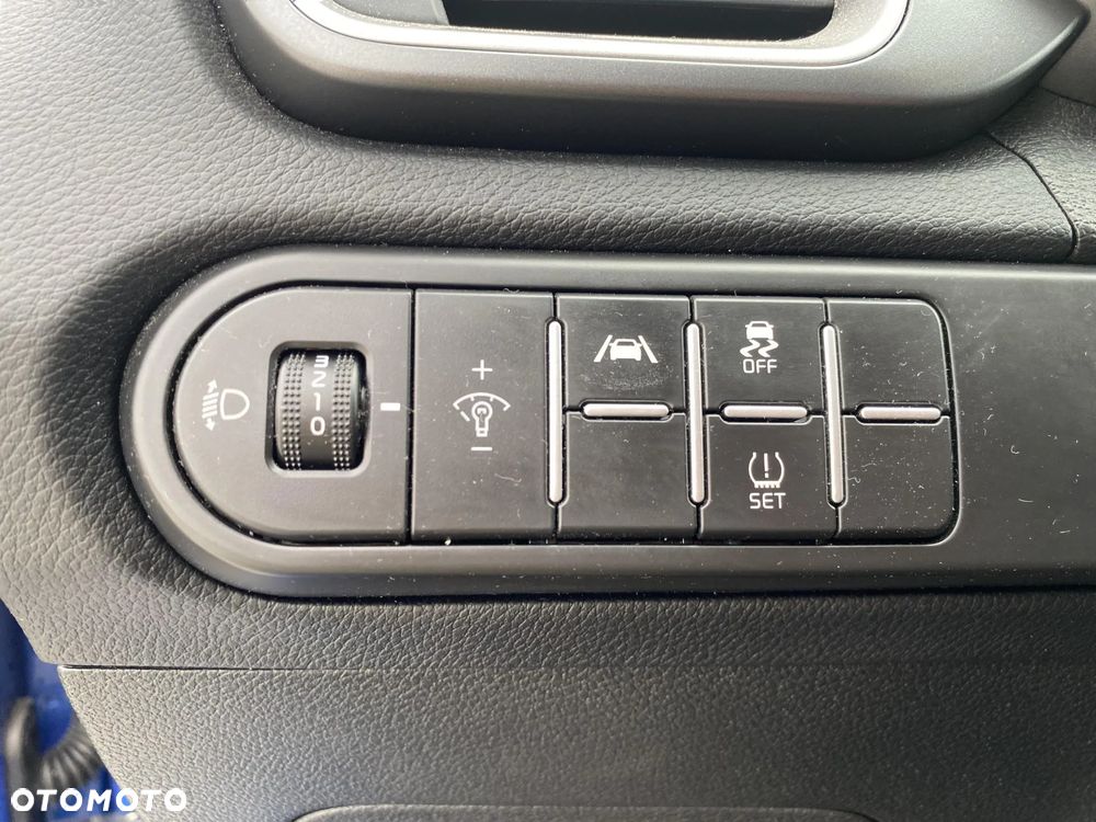 Kia Ceed 1.5 T-GDI M - 20