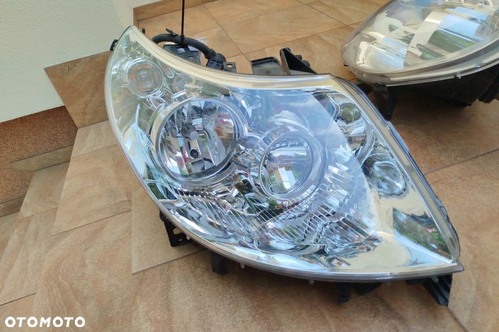 lampa przód prawa + lewa (prawie Nowe) komplet "A" 7PIN + wtyczki do Fiat Ducato III boxer jumper II 06-14r - 7