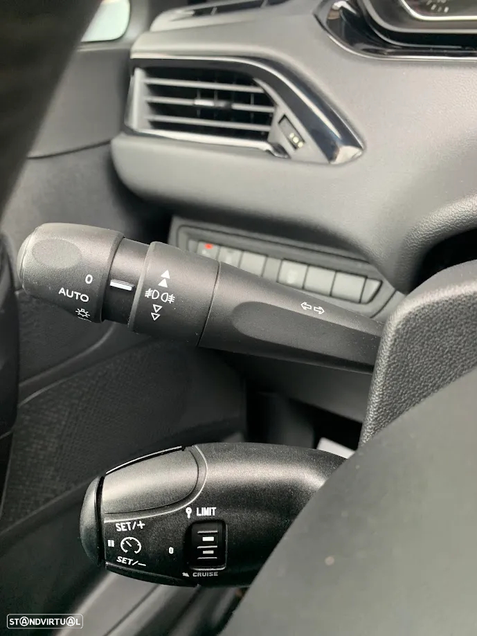 Peugeot 208 1.4 HDi Active - 10