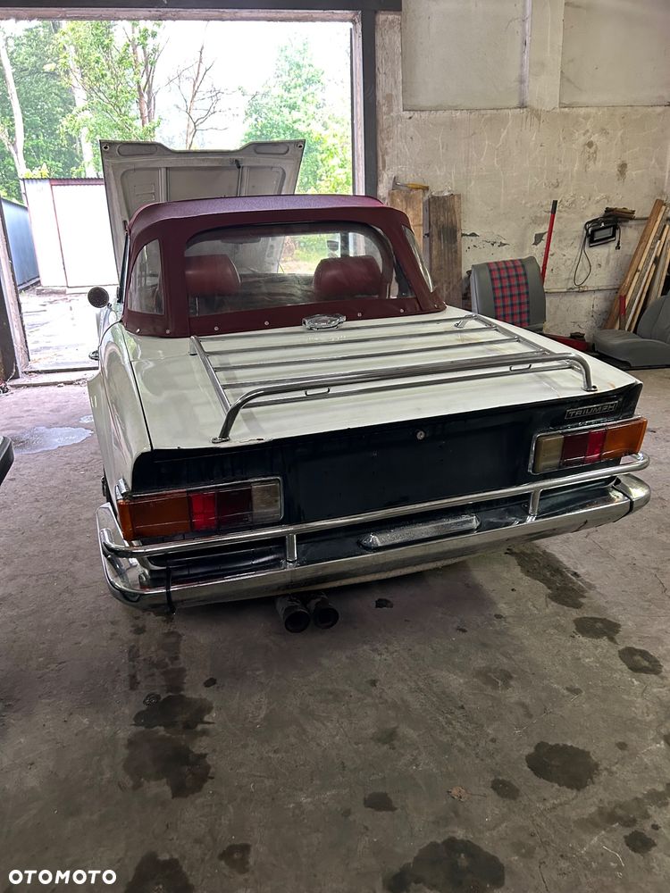Triumph TR6 - 4