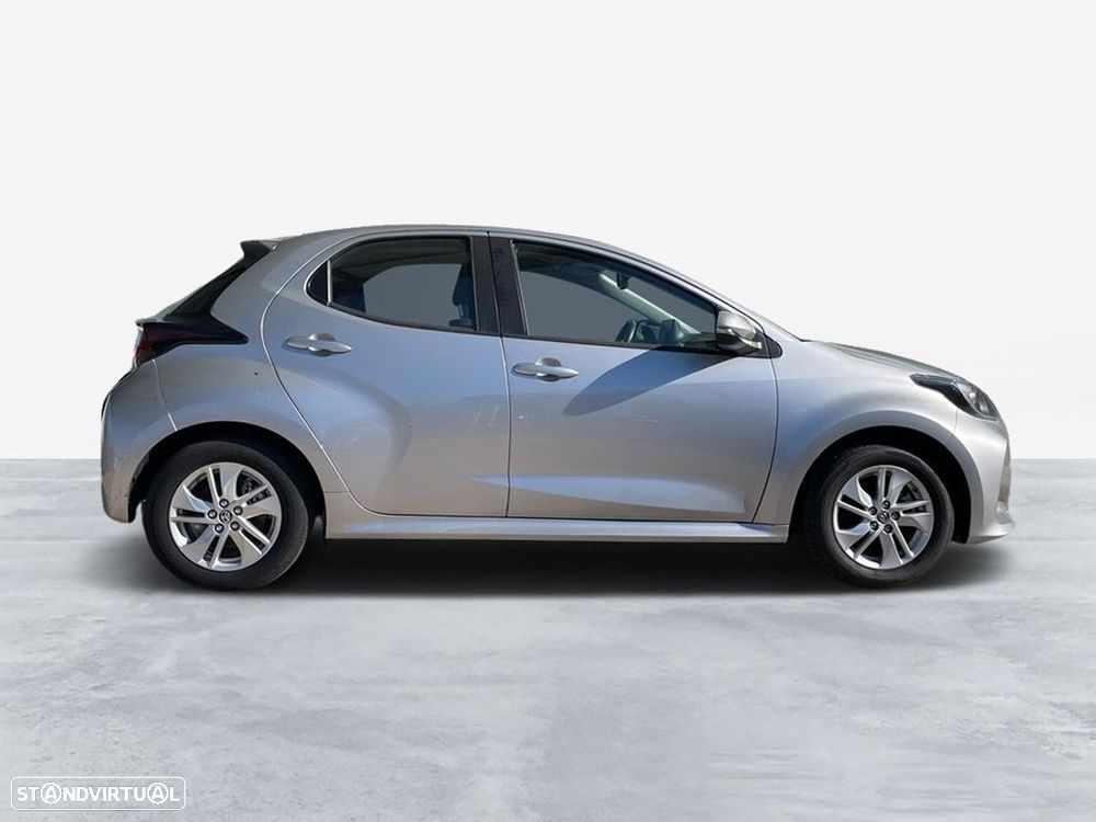 Toyota Yaris - 8