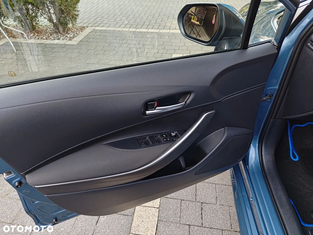 Toyota Corolla 2.0 Hybrid Selection - 15