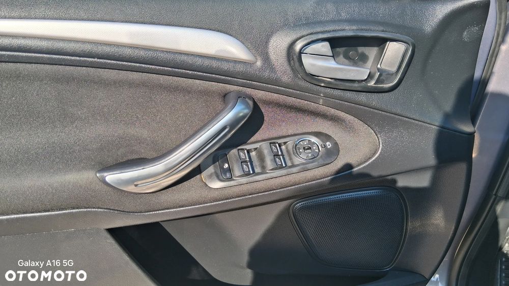 Ford S-Max 2.0 TDCi DPF Business Edition - 20