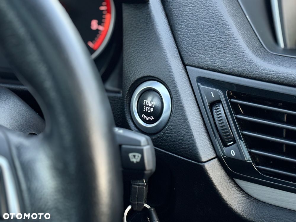 BMW X1 xDrive20d - 29