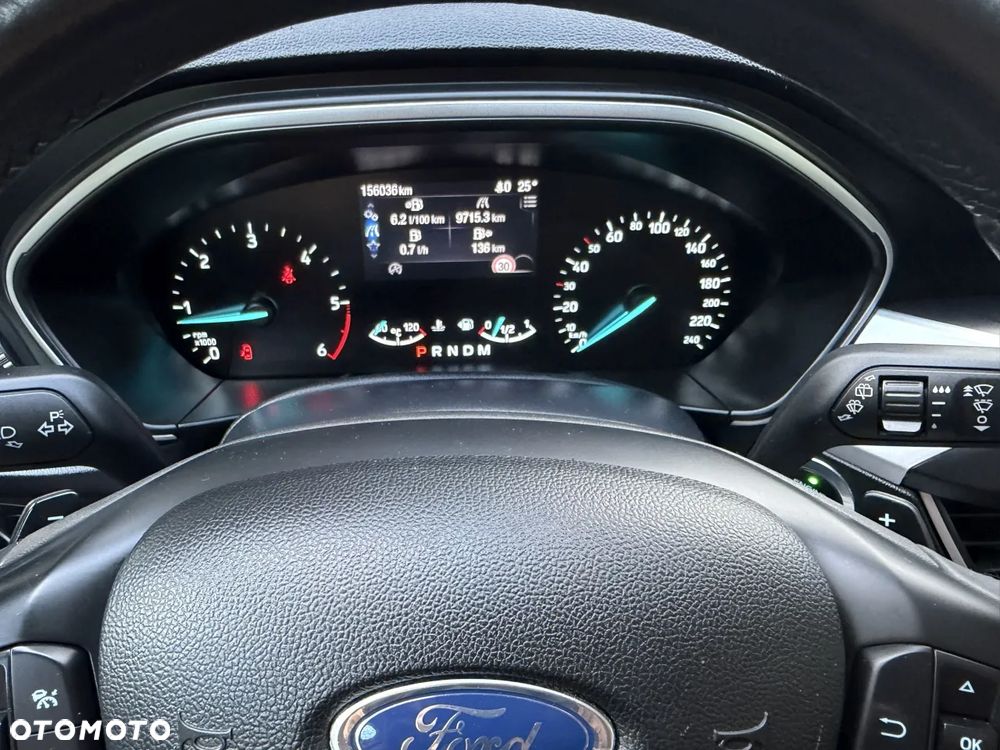 Ford Focus 1.5 EcoBlue Start-Stopp-System TITANIUM DESIGN - 26