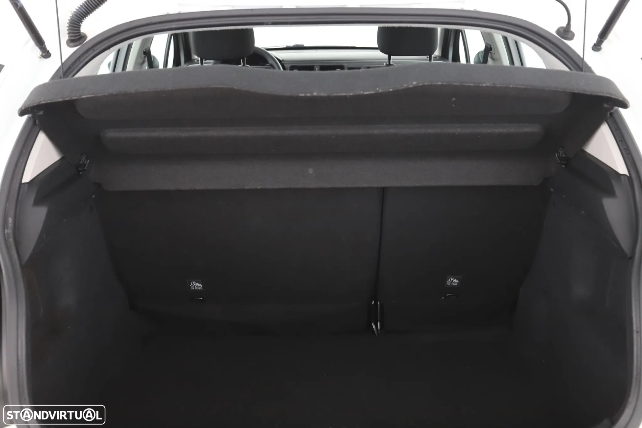 Citroën C3 1.2 PureTech Shine - 9
