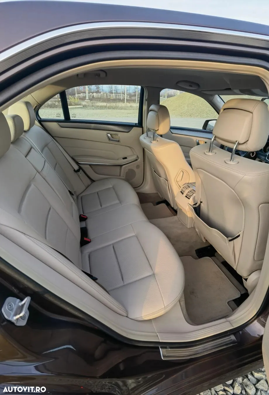 Mercedes-Benz E 220 BlueTEC BlueEFFICIENCY 7G-TRONIC Edition Elegance - 3