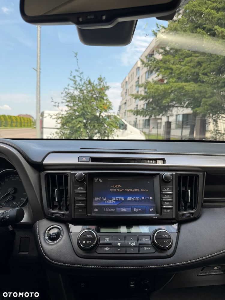 Toyota RAV4 2.0 D-4D Premium 4x2 - 15