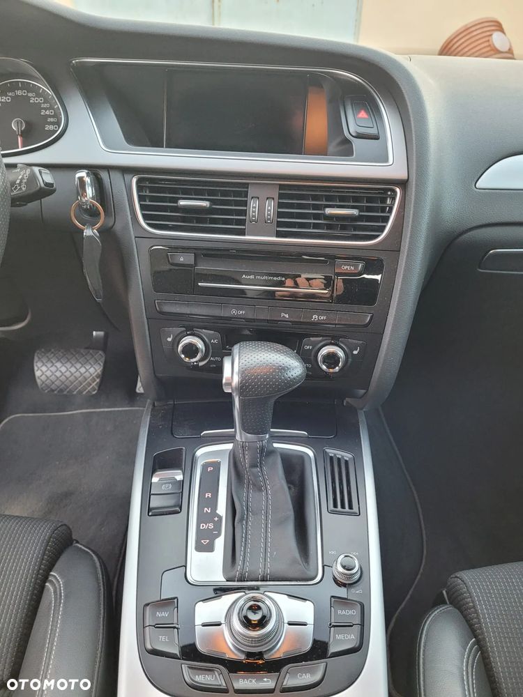 Audi A4 - 12
