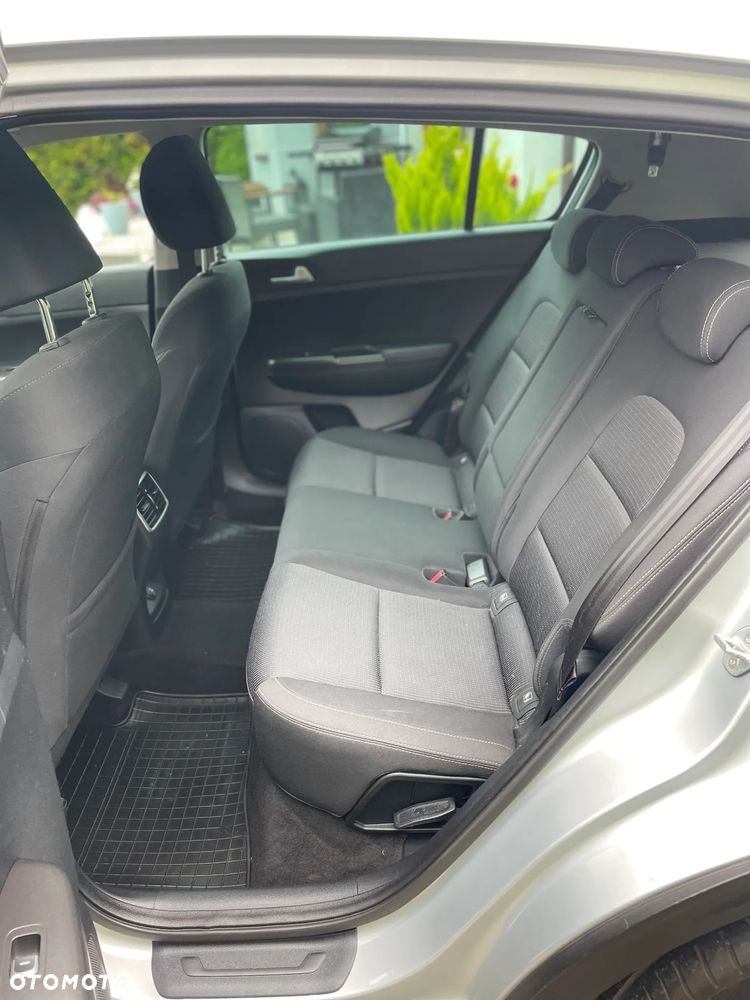 Kia Sportage 1.6 CRDI L Business Line 2WD DCT - 17