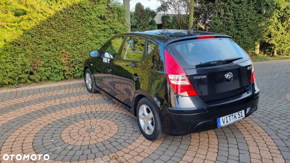 Hyundai i30 i30cw 1.4 Comfort - 18