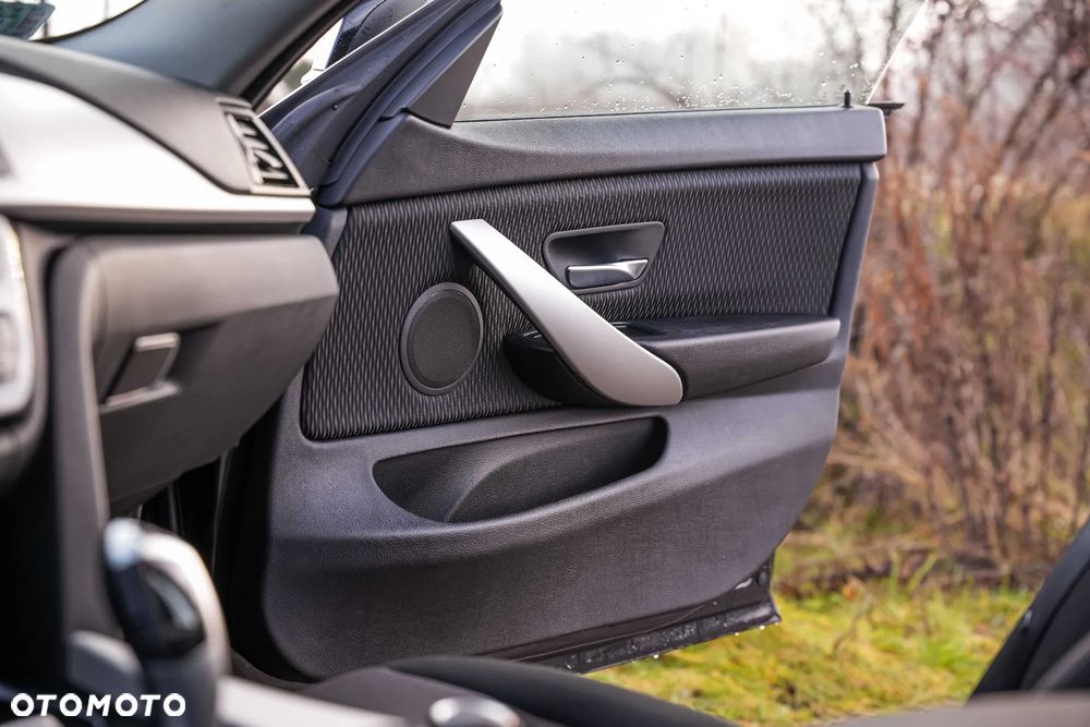 BMW Seria 4 420i xDrive - 23