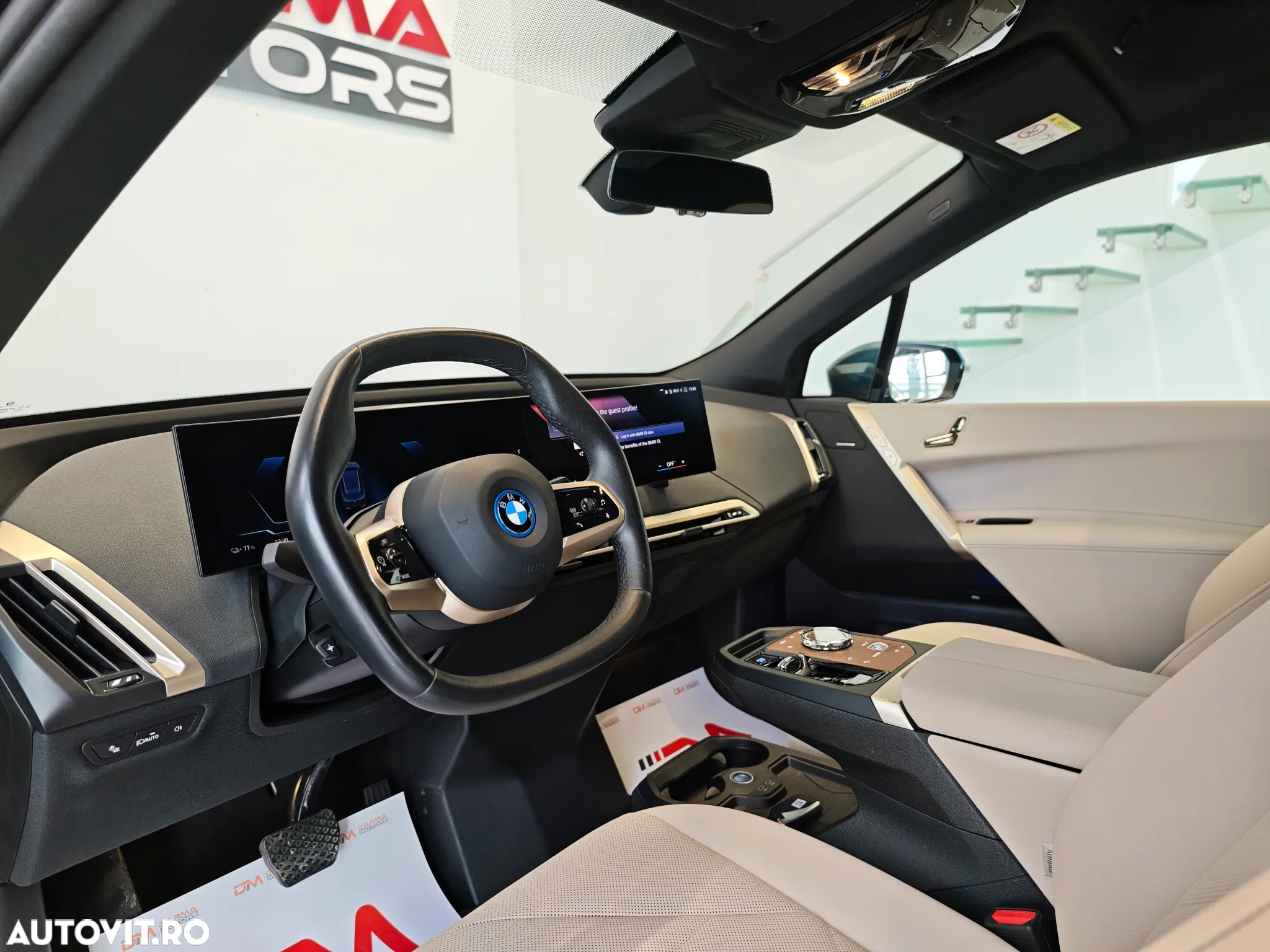 BMW iX xDrive50 - 14