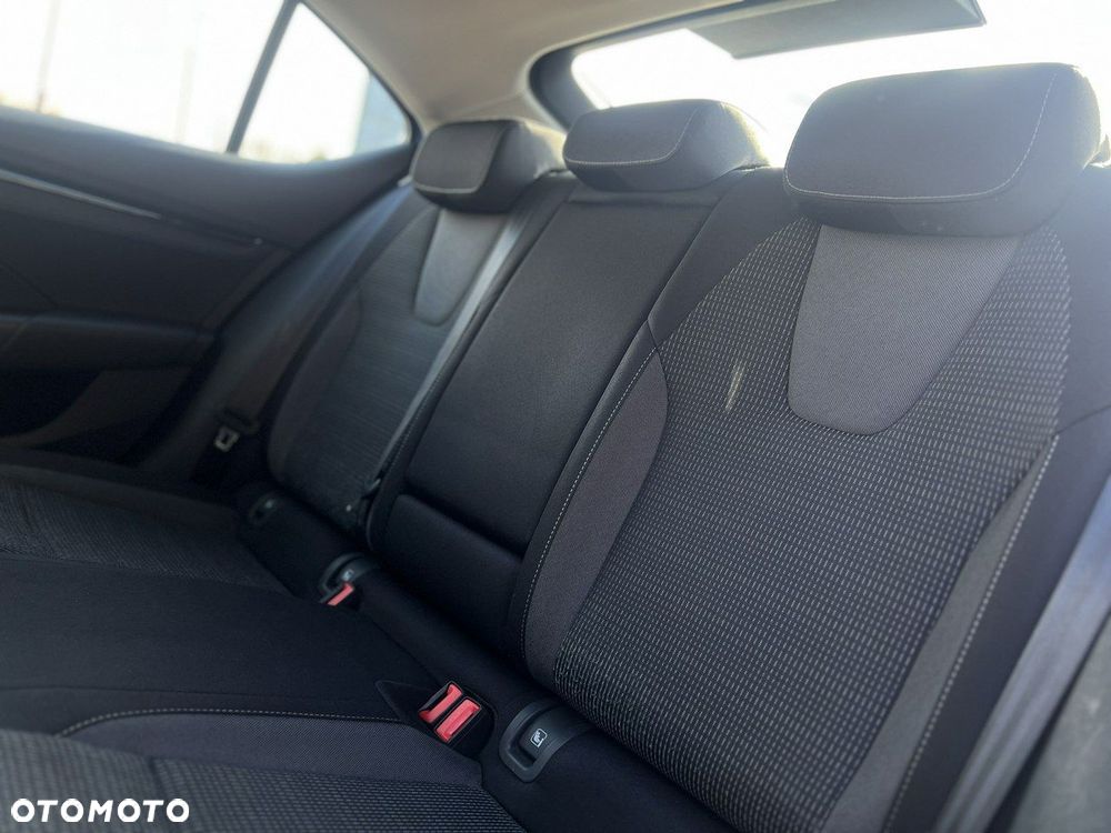 Skoda Octavia 1.0 TSI Ambition - 37