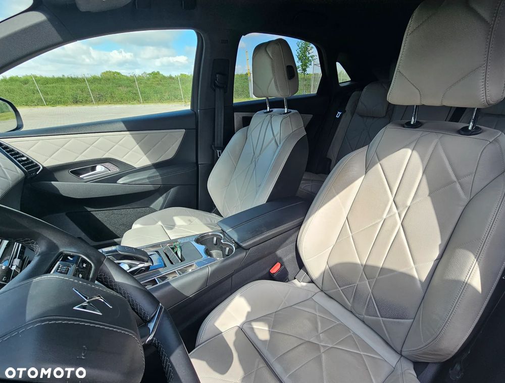 DS Automobiles DS 7 Crossback - 16