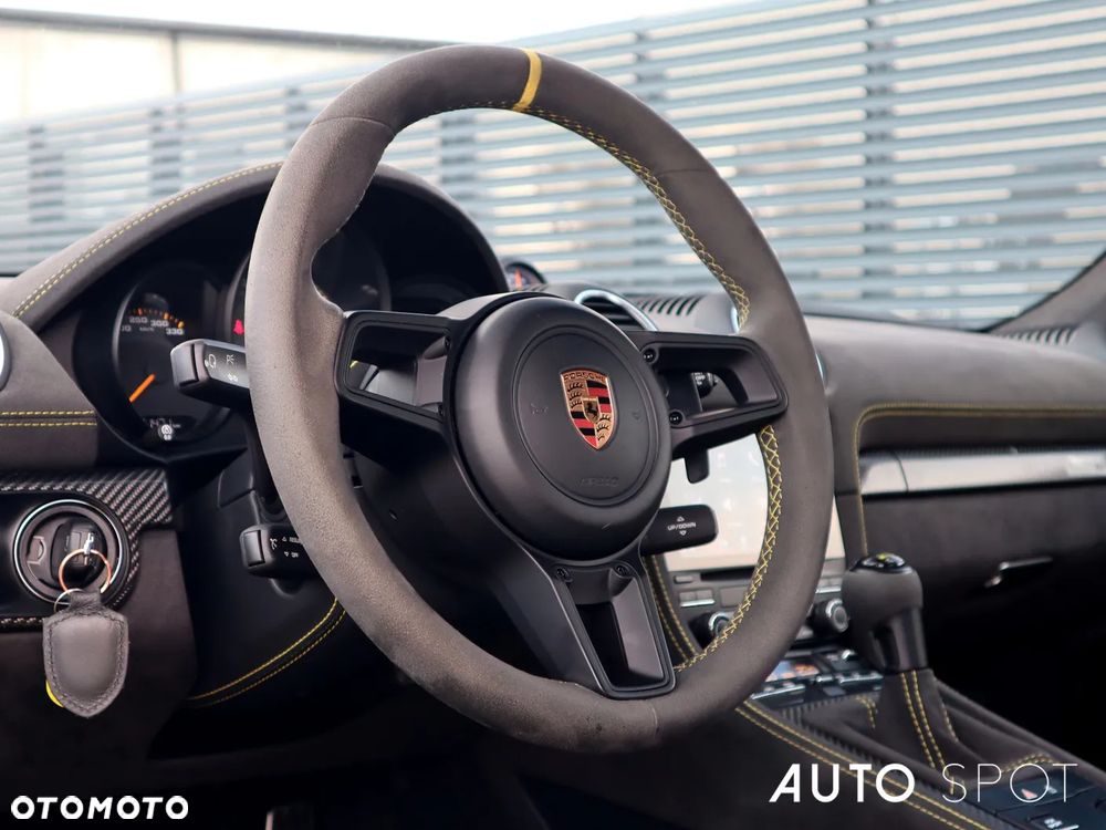 Porsche 718 Cayman GPF GT4 RS PDK - 25