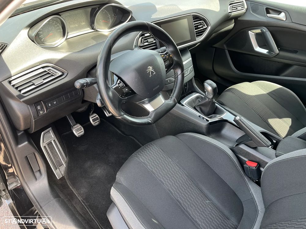 Peugeot 308 SW 1.6 BlueHDi Style - 12