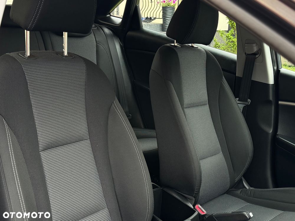 Hyundai i30 1.4 Premium - 13