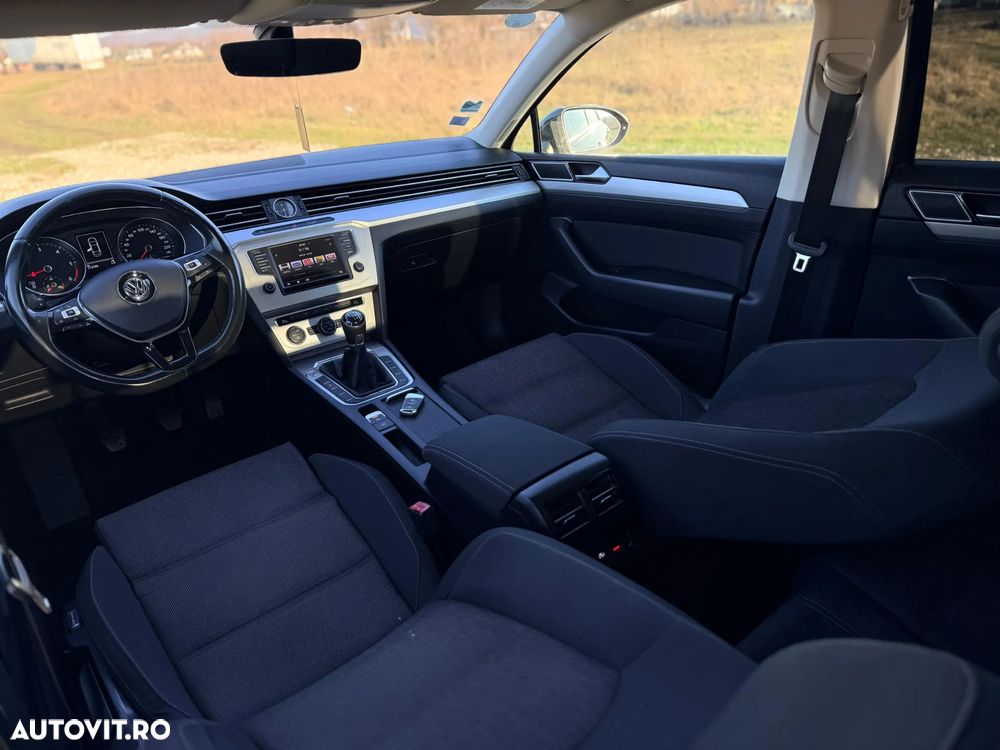 Volkswagen Passat Variant 1.6 TDI (BlueMotion Technology) Comfortline - 9