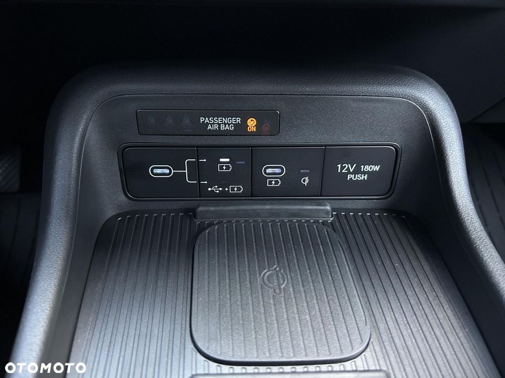 Hyundai Kona - 27