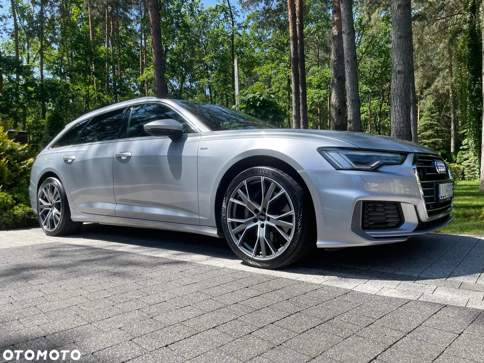 Audi A6 - 4