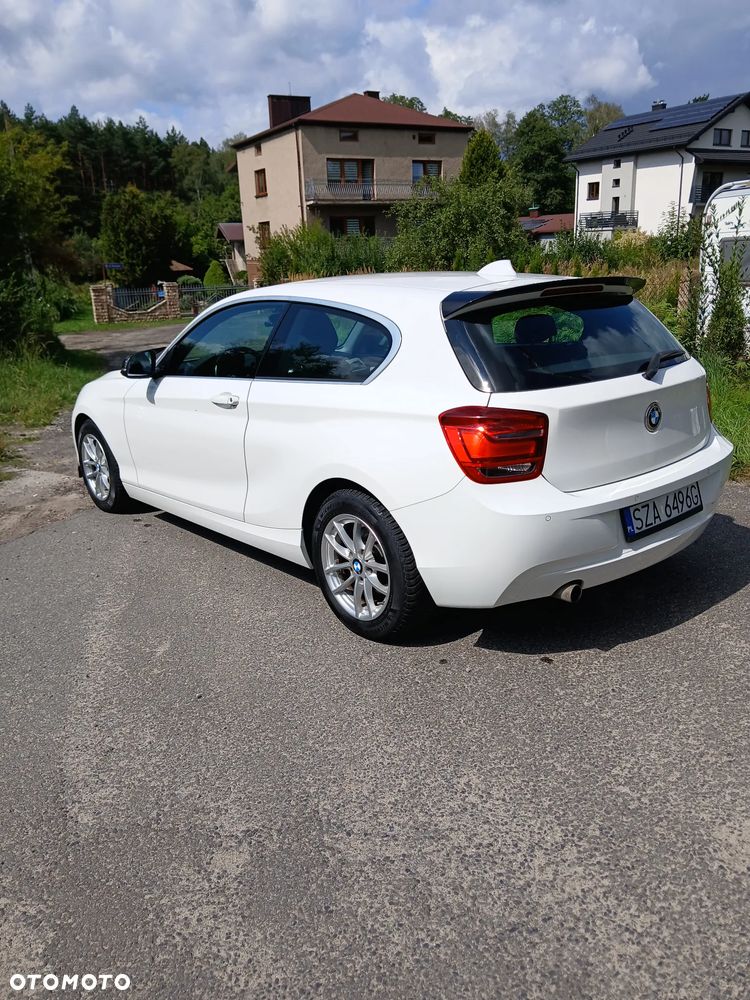 BMW Seria 1 114i Sport Line - 7