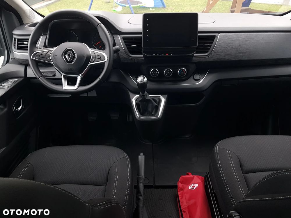 Renault Trafic - 20