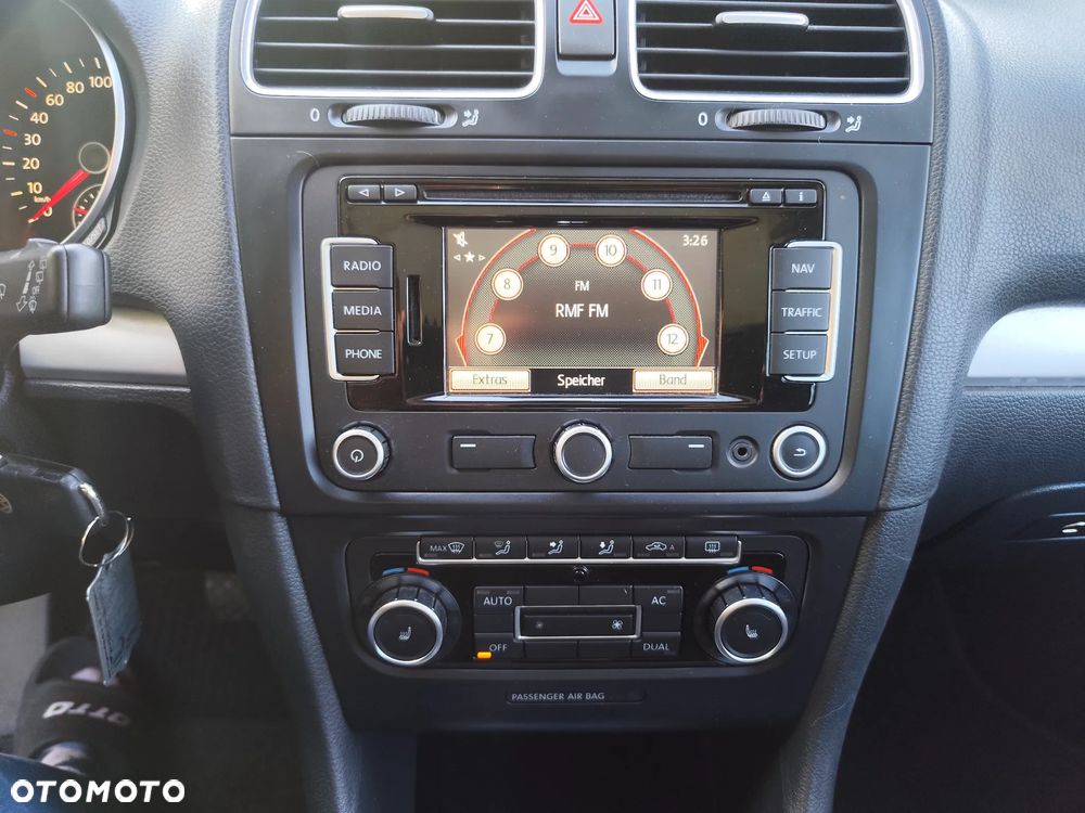 Volkswagen Golf 1.4 TSI DSG Highline - 20