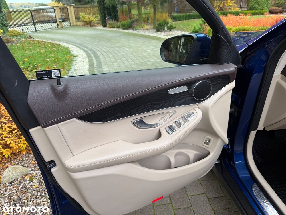 Mercedes-Benz GLC 200 d 4Matic 9G-TRONIC AMG Line - 14