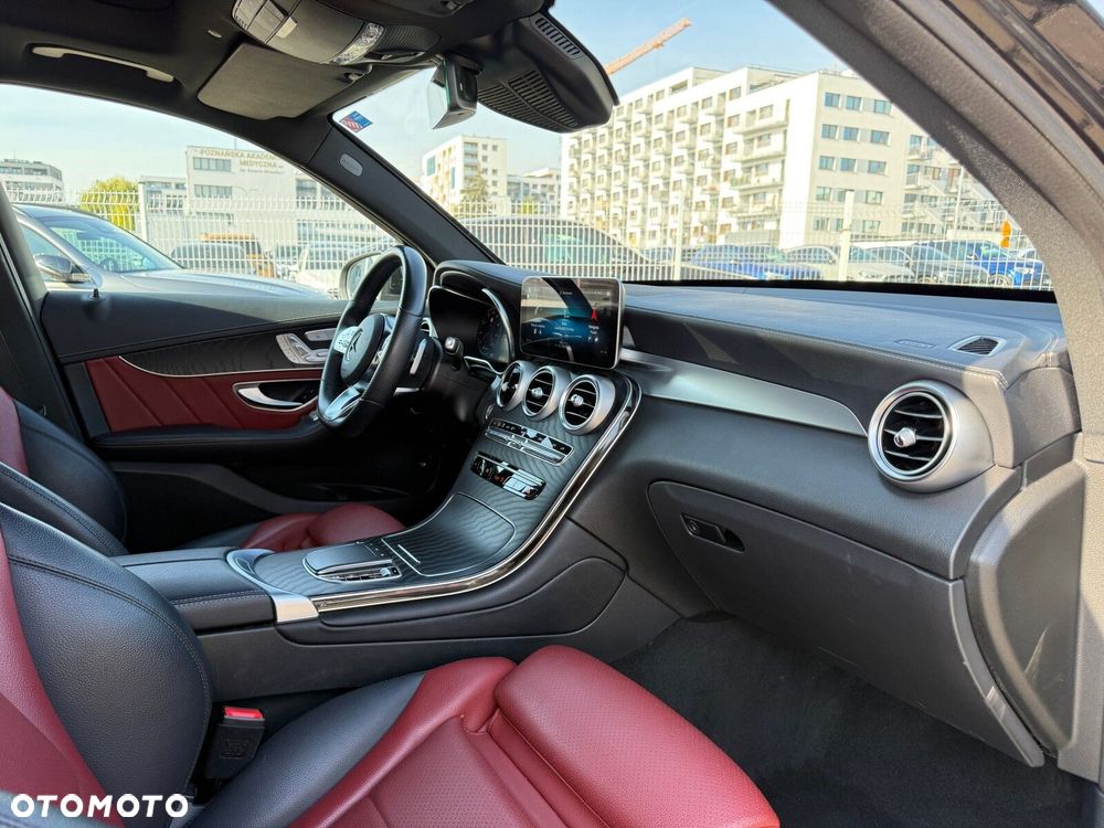 Mercedes-Benz GLC 300 d 4-Matic - 25