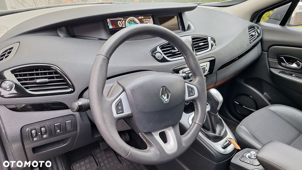 Renault Scenic dCi 110 EDC Bose Edition - 11