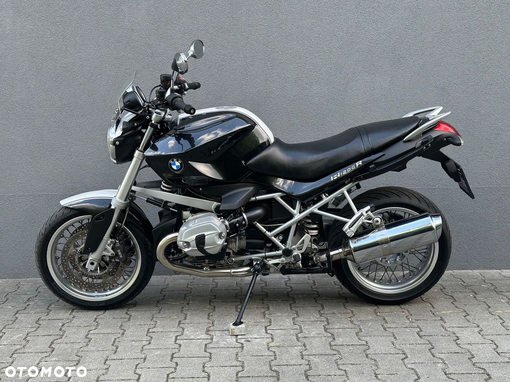 BMW R - 1