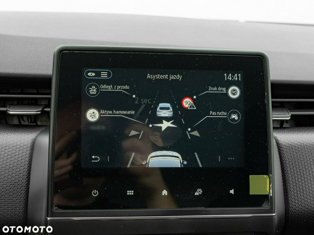 Renault Clio 1.0 TCe Equilibre - 24