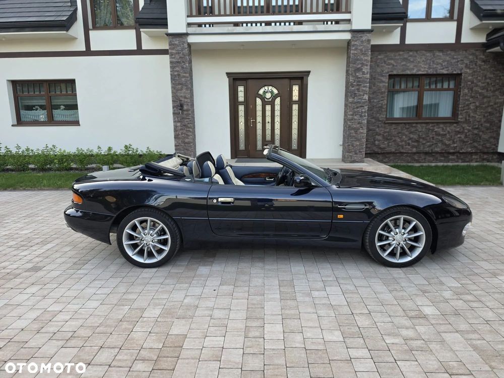 Aston Martin DB7 - 14