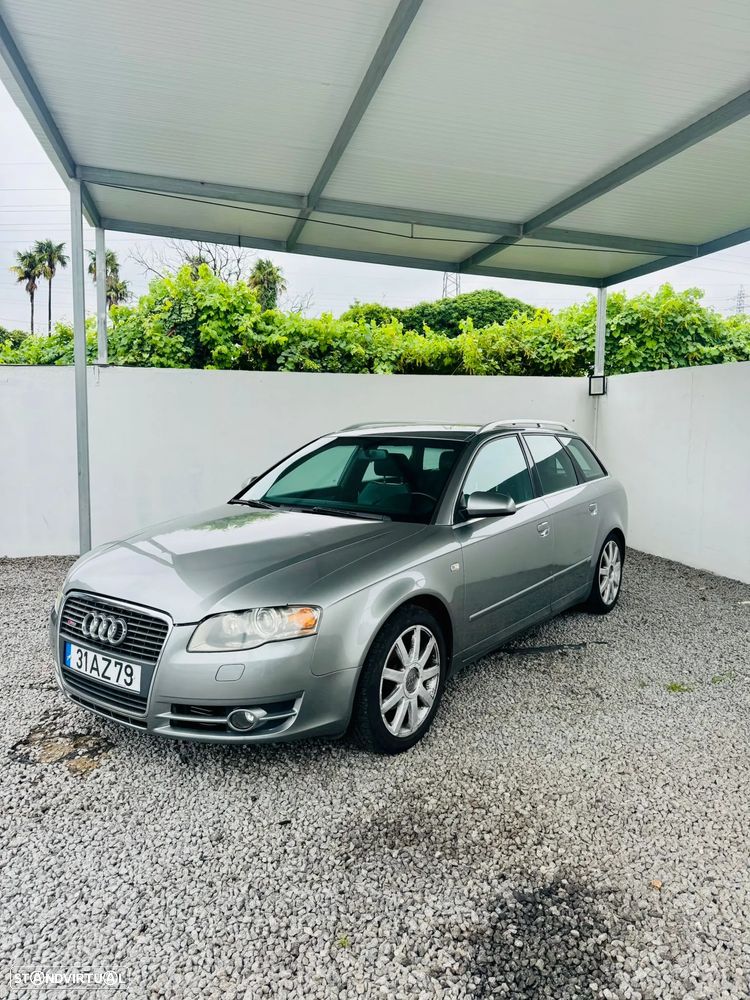 Audi A4 Avant 2.0 TDi S-line - 1