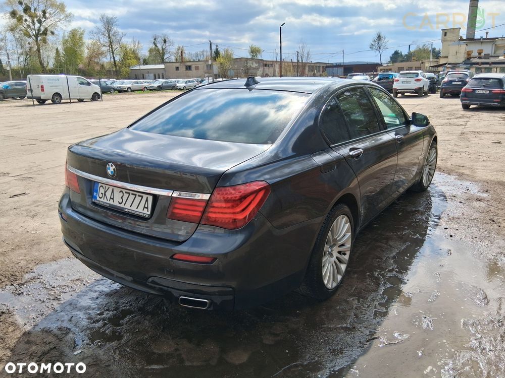 BMW Seria 7 740d xDrive - 6